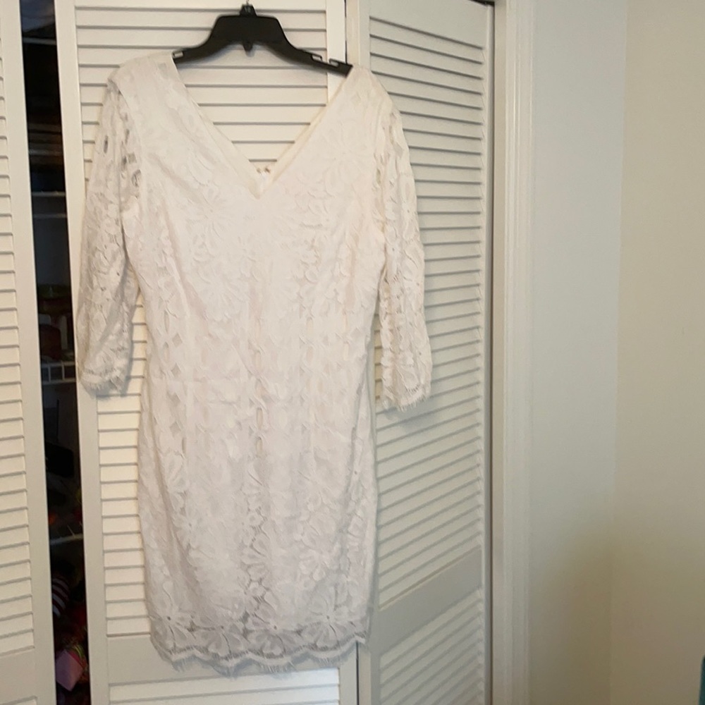 Lace white lilly Pulitzer dreaa